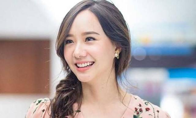 เต้ย จรินทร์พร